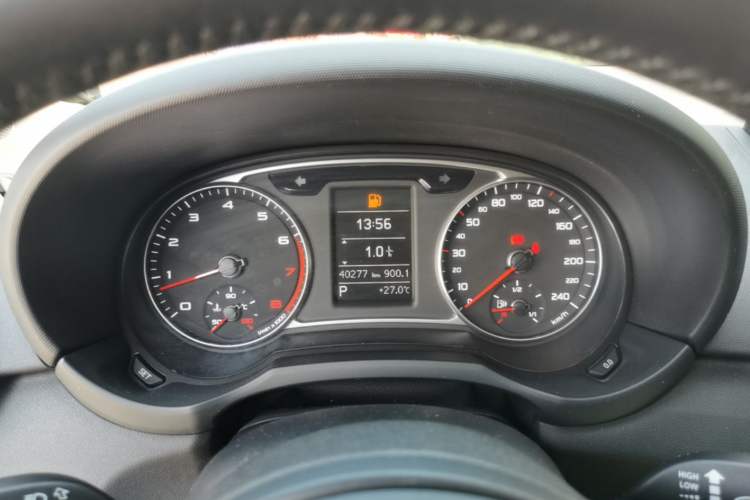 Used Audi A1 2014 30 TFSI Sportback Comfort Model Instrument Cluster
