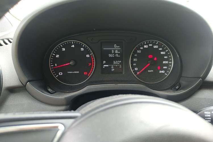 Used Audi A1 2014 30 TFSI Sportback Comfort Model Instrument Cluster