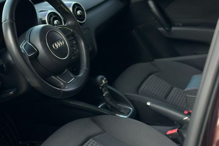 Used Audi A1 2014 30 TFSI Sportback Fashion Model Interior 2