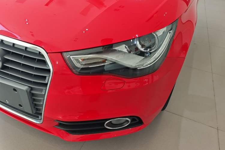 Used Audi A1 2014 30 TFSI Comfort Model Left Front Headlight