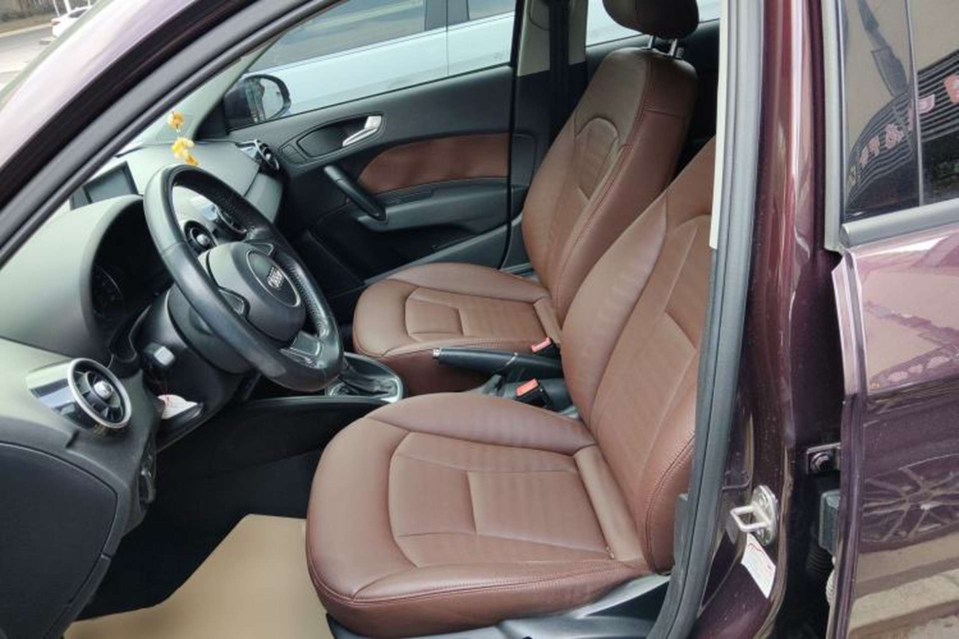 Used Audi A1 2014 30 TFSI Sportback Fashion Model Left Front Seat