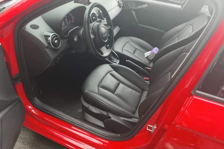 Used Audi A1 2014 30 TFSI Sportback Fashion Model Left Front Seat