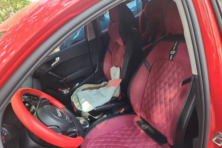 Used Audi A1 2014 30 TFSI Sportback Fashion Model Left Front Seat