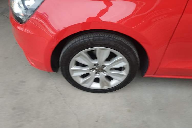Used Audi A1 2014 30 TFSI Fashion Model Left Front Wheel Hub