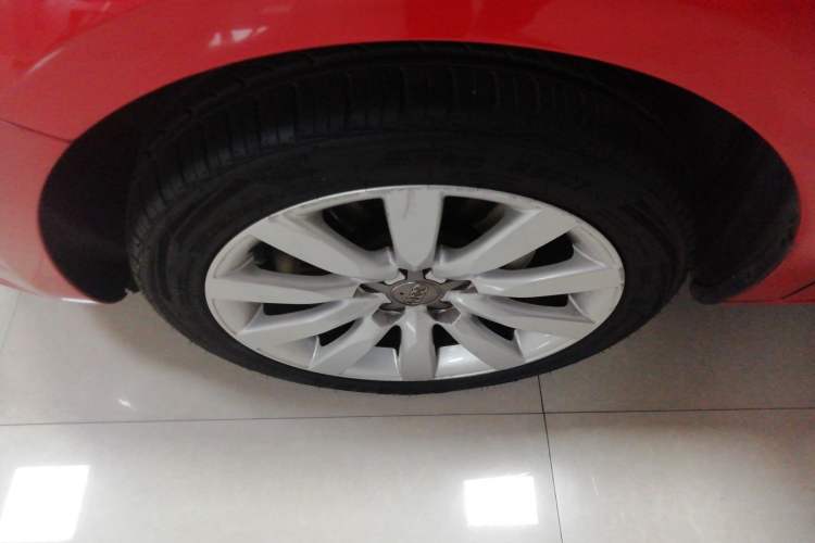 Used Audi A1 2014 30 TFSI Sportback Comfort Model Left Front Wheel Hub