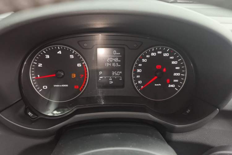 Used Audi A1 2014 30 TFSI Sportback Fashion Model Odometer Close Up