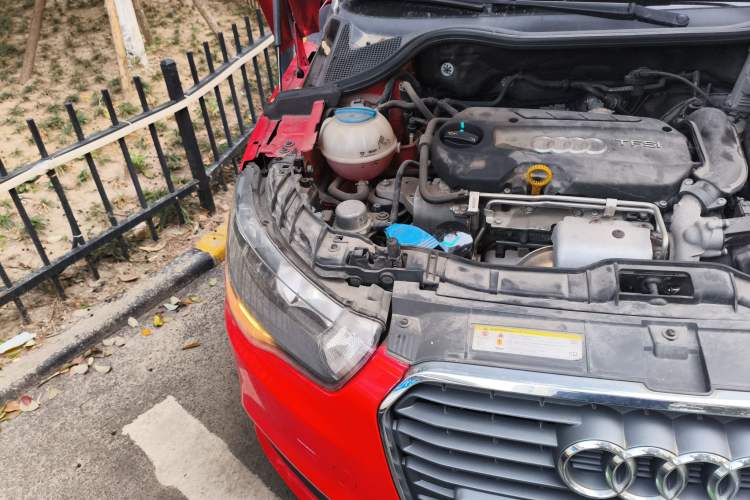 Used Audi A1 2014 30 TFSI Fashion Model Right Front Headlight