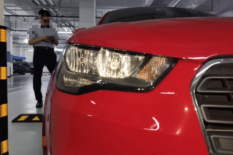 Used Audi A1 2014 30 TFSI Fashion Model Right Front Headlight