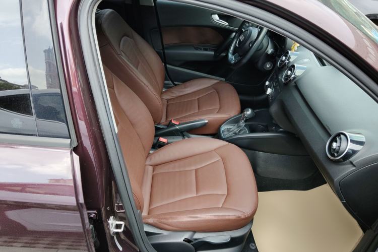 Used Audi A1 2014 30 TFSI Sportback Fashion Model Right Front Seat