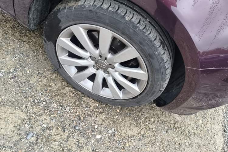 Used Audi A1 2014 30 TFSI Sportback Comfort Model Right Front Wheel Hub