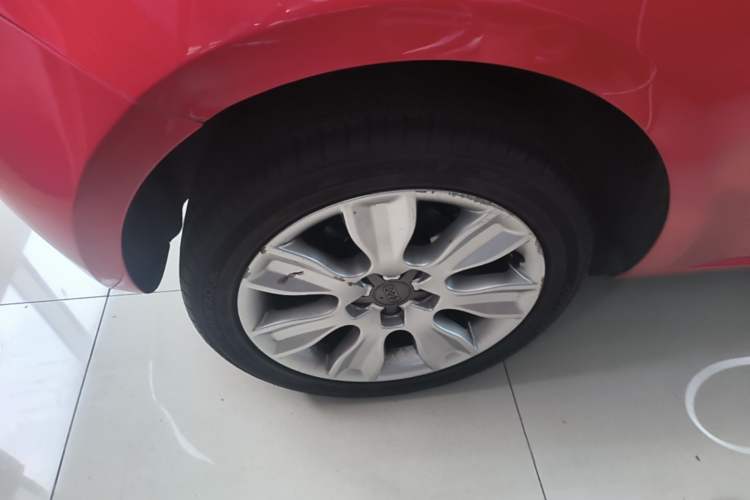 Used Audi A1 2014 30 TFSI Fashion Model Right Rear Wheel Hub