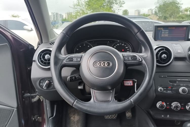 Used Audi A1 2014 30 TFSI Sportback Comfort Model Steering Wheel