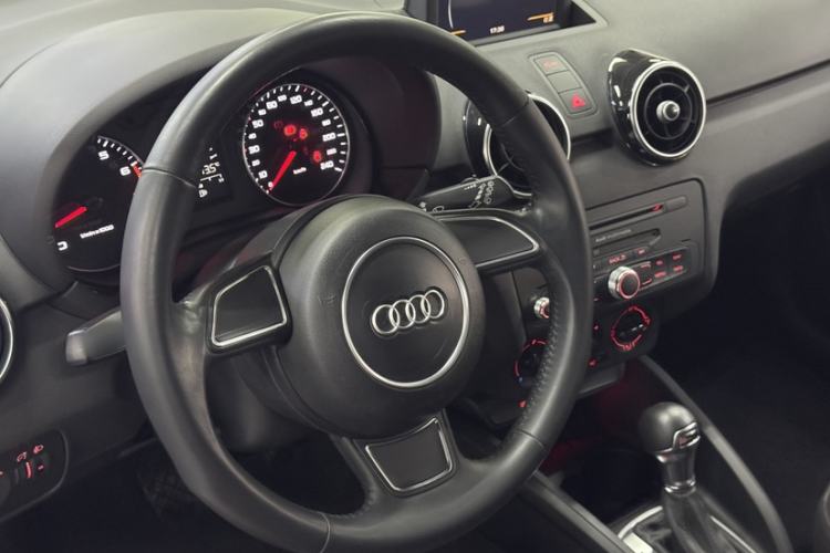 Used Audi A1 2014 30 TFSI Fashion Model Steering Wheel