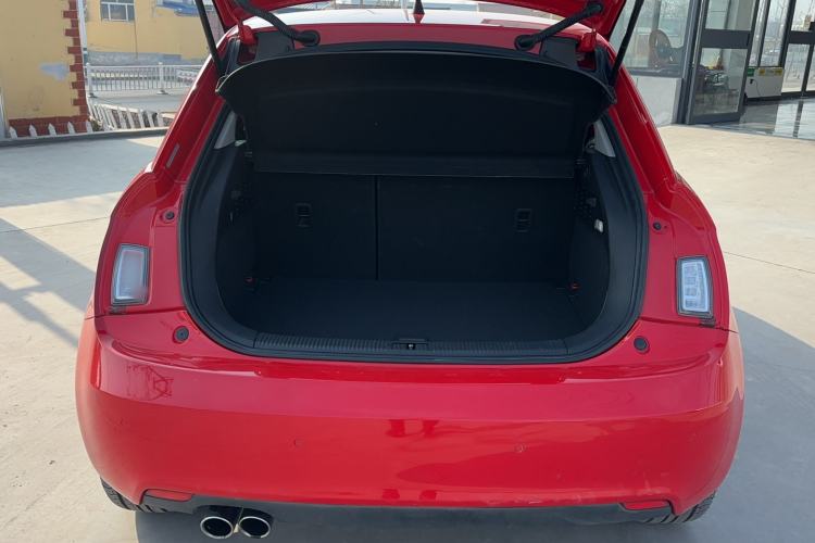 Used Audi A1 2014 30 TFSI Sportback Comfort Model Trunk