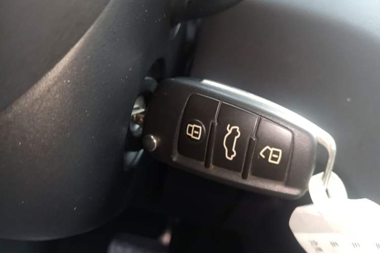 Used Audi A1 2014 30 TFSI Sportback Comfort Model Vehicle Key