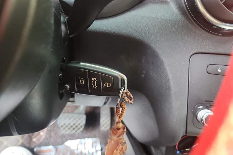 Used Audi A1 2014 30 TFSI Sportback Fashion Model Vehicle Key
