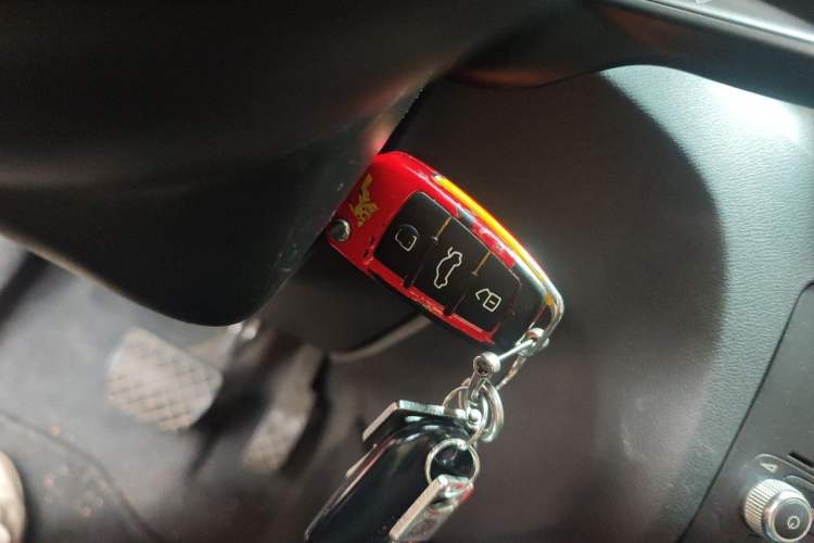 Used Audi A1 2014 30 TFSI Sportback Comfort Model Vehicle Key