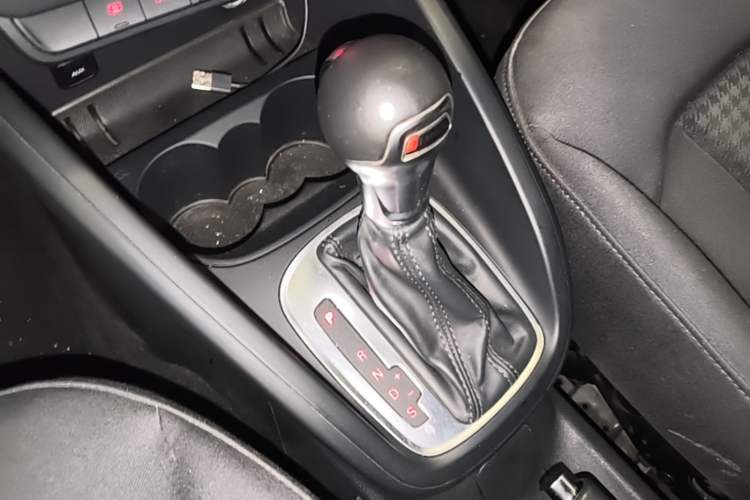 Used Audi A1 2014 30 TFSI Sportback Fashion Model Audio And AC Panel