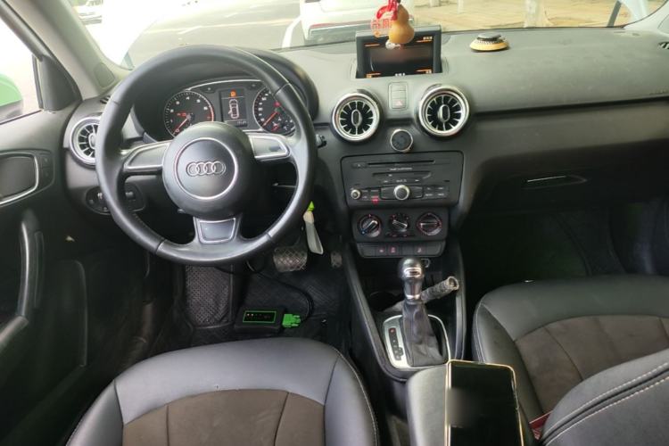 Used Audi A1 2014 30 TFSI Sportback Technology Model Center Console