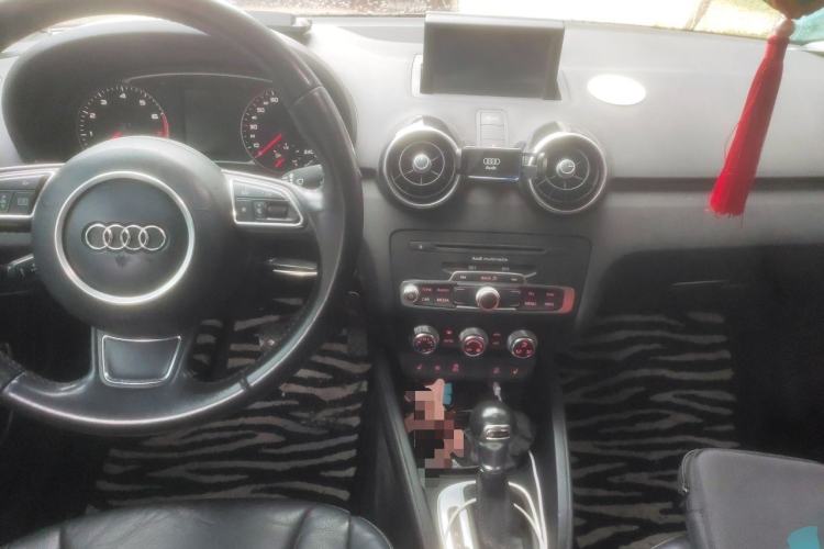 Used Audi A1 2014 30 TFSI Sportback Luxury Model Center Console