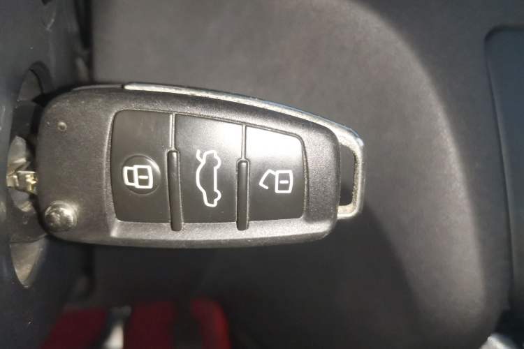 Used Audi A1 2014 30 TFSI Comfort Model Center Console