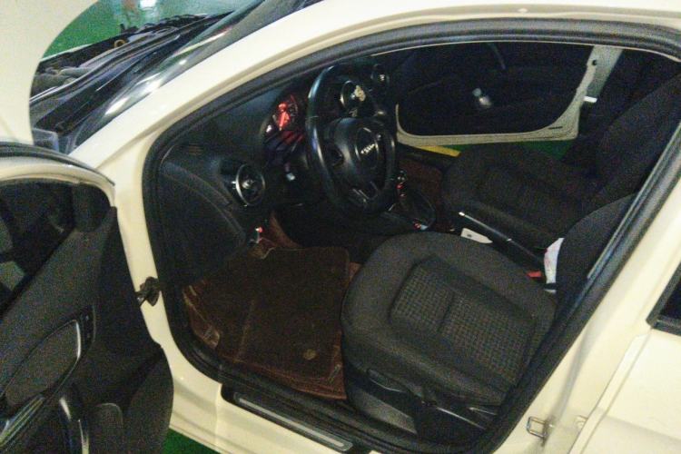 Used Audi A1 2014 30 TFSI Sportback Fashion Model Driver Seat