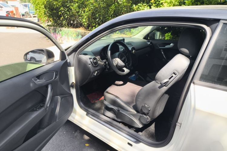 Used Audi A1 2014 30 TFSI Comfort Model Driver Seat
