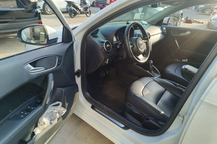 Used Audi A1 2014 30 TFSI Sportback Technology Model Driver Seat