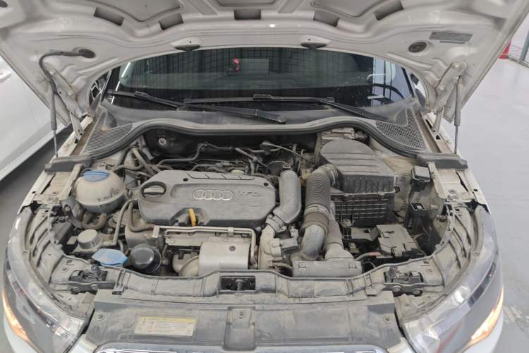 Used Audi A1 2014 30 TFSI Fashion Model Engine Bay