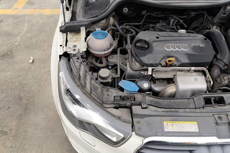 Used Audi A1 2014 30 TFSI Comfort Model Engine Bay Right