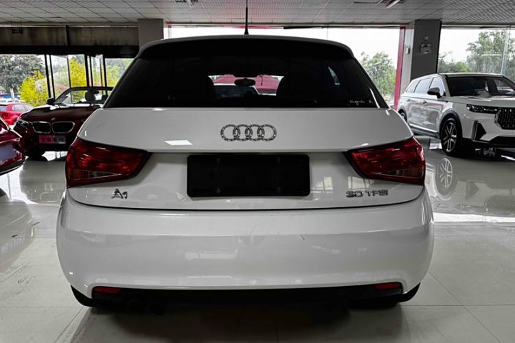 Used Audi A1 2014 30 TFSI Sportback Fashion Model Exterior 1