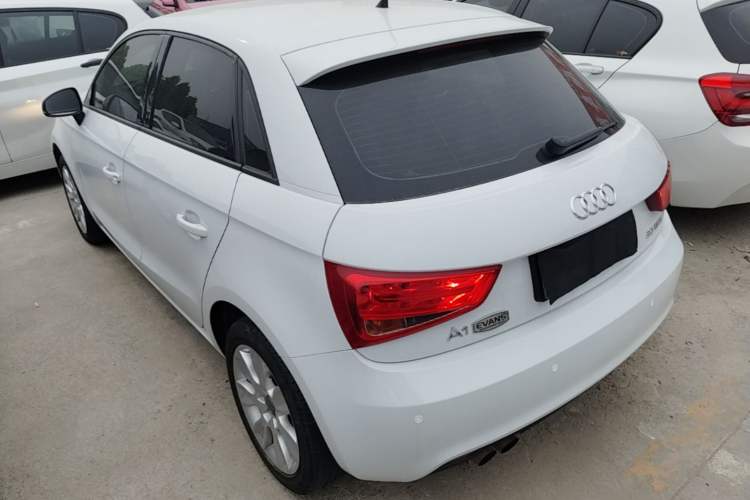Used Audi A1 2014 30 TFSI Sportback Fashion Model Exterior 2