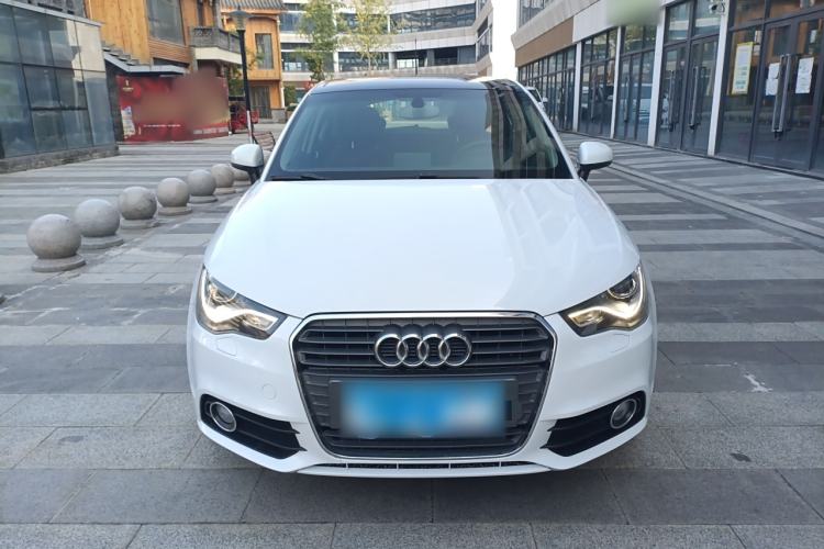 Used Audi A1 2014 30 TFSI Sportback Comfort Model Exterior 2