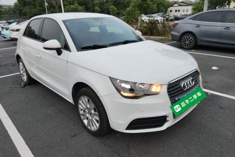 Used Audi A1 2014 30 TFSI Sportback Fashion Model Exterior 2