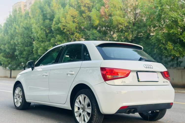 Used Audi A1 2014 30 TFSI Sportback Fashion Model Exterior 3