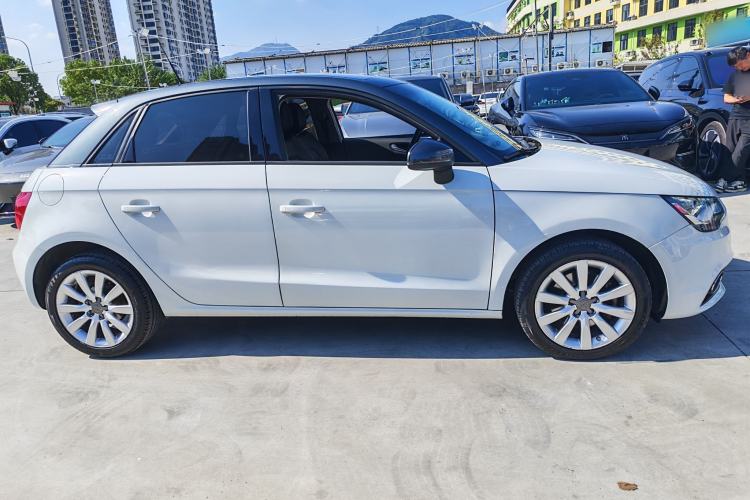 Used Audi A1 2014 30 TFSI Sportback Comfort Model Exterior 4