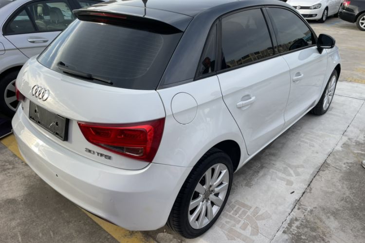 Used Audi A1 2014 30 TFSI Sportback Comfort Model Exterior 5