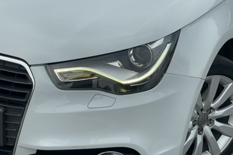 Used Audi A1 2014 30 TFSI Sportback Comfort Model Exterior 6