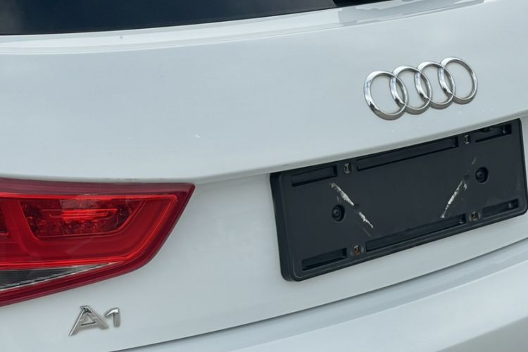 Used Audi A1 2014 30 TFSI Sportback Comfort Model Exterior 7