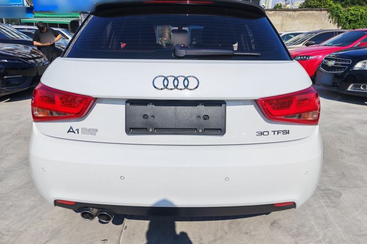 Used Audi A1 2014 30 TFSI Sportback Comfort Model Exterior 7