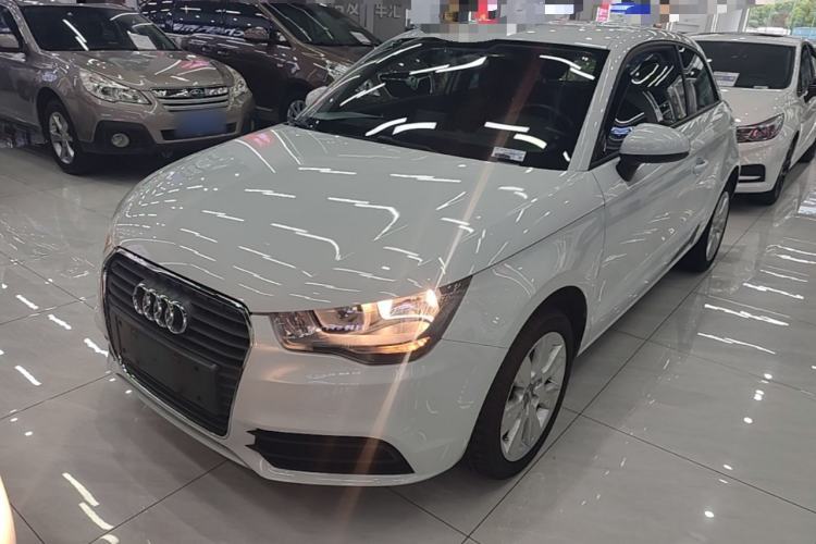 Audi A1 2014 30 TFSI Fashion Model с пробегом Guazi used car, China used car export, Used car for sale, Used cars, Cheapest cars for sale