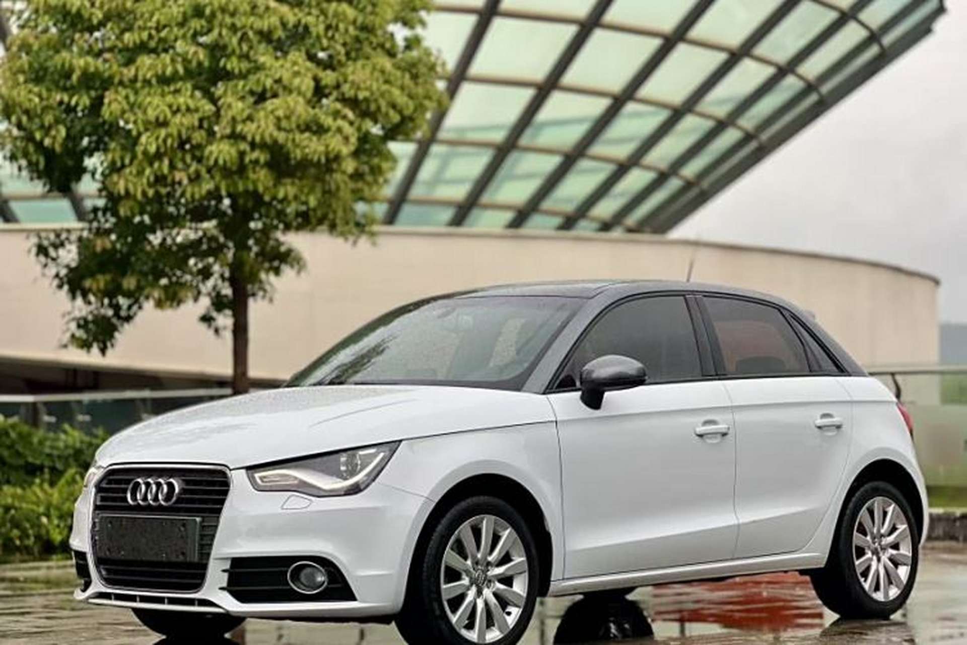 Used Audi A1 2014 30 TFSI Sportback Comfort Model Front Left 45 Deg