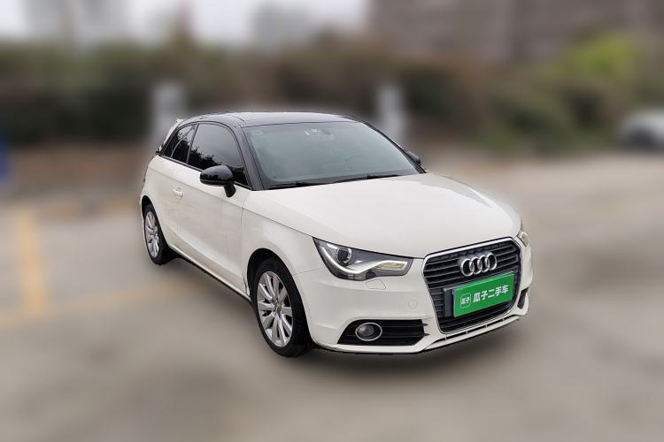 Used Audi A1 2014 30 TFSI Comfort Model Front Right 45 Deg