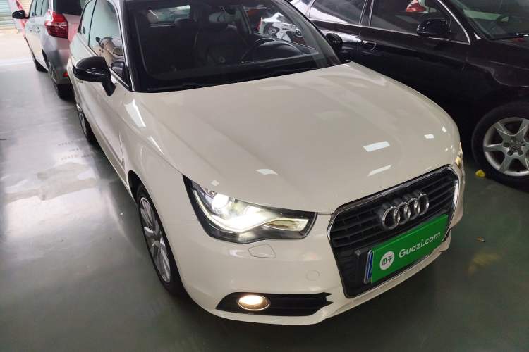 Used Audi A1 2014 30 TFSI Comfort Model Front Right 45 Deg