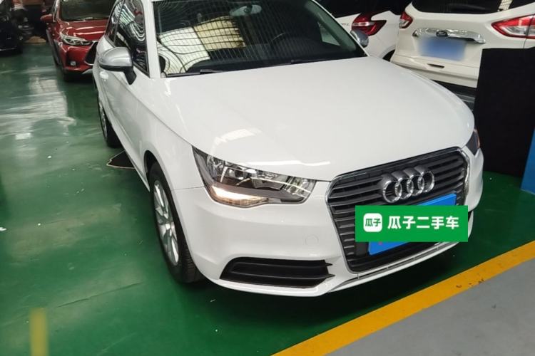 Used Audi A1 2014 30 TFSI Fashion Model Front Right 45 Deg