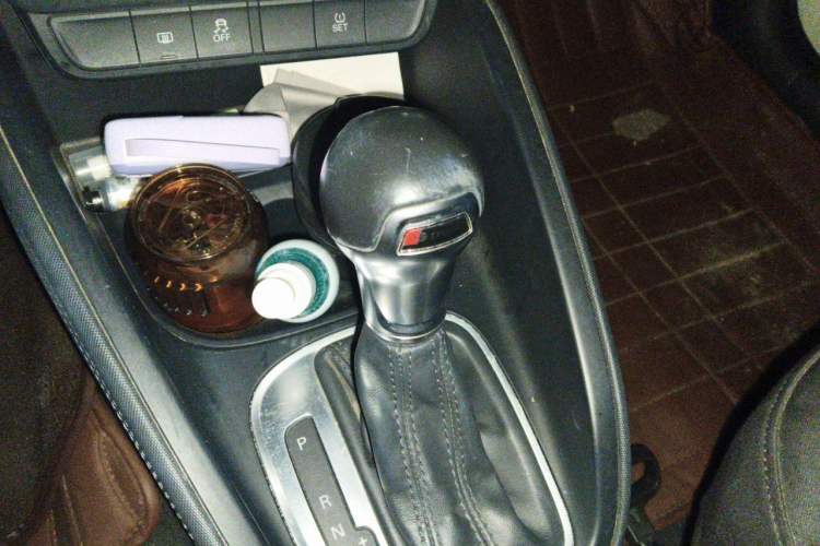 Used Audi A1 2014 30 TFSI Sportback Fashion Model Gear Lever