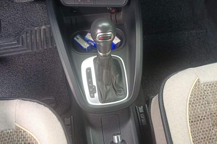 Used Audi A1 2014 30 TFSI Fashion Model Gear Lever