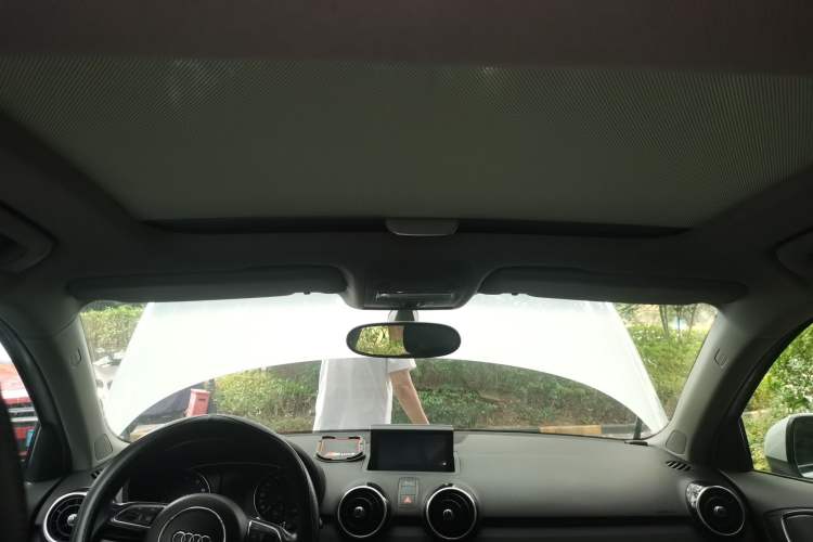 Used Audi A1 2014 30 TFSI Sportback Comfort Model Headliner