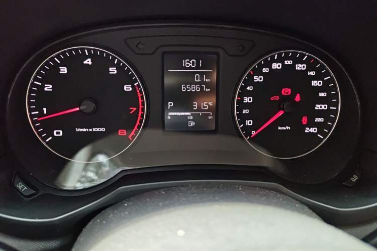 Used Audi A1 2014 30 TFSI Sportback Fashion Model Instrument Cluster