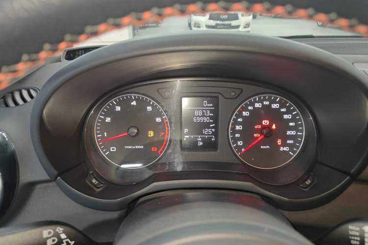 Used Audi A1 2014 30 TFSI Fashion Model Instrument Cluster